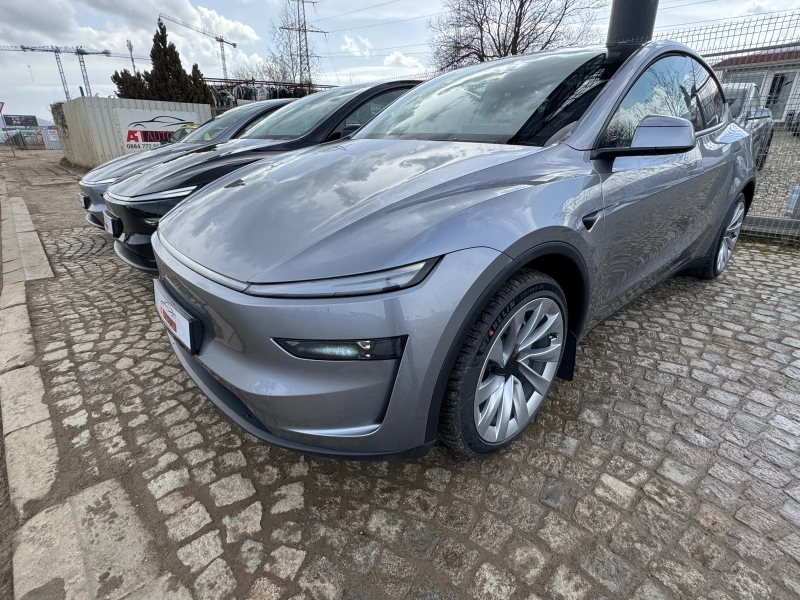 Tesla Model Y Juniper-2025\Standart, long-range 4x4 или Launch, снимка 4 - Автомобили и джипове - 49464835