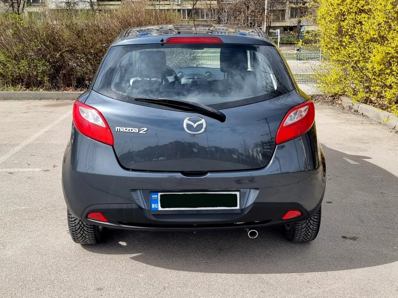 Mazda 2 1.3 16V, снимка 3 - Автомобили и джипове - 49532085