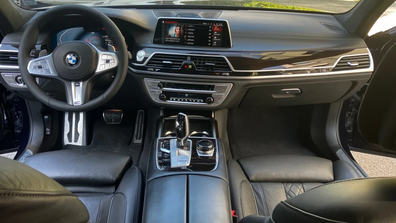 BMW 750 Уникат, Full, Massage, Bower & Wilkins , снимка 9 - Автомобили и джипове - 52350061