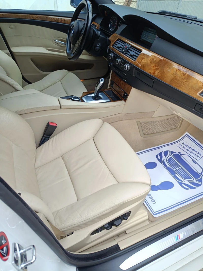 BMW 525 Facelift/RWD/M-Package/197кс./Panorama, снимка 11 - Автомобили и джипове - 50114066