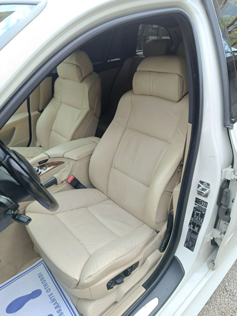 BMW 525 Facelift/RWD/M-Package/197кс./Panorama, снимка 15 - Автомобили и джипове - 50114066