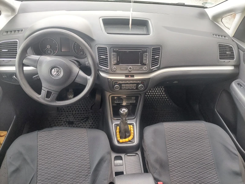 VW Sharan 2.0 TDI HIGHLINE, снимка 8 - Автомобили и джипове - 52393505