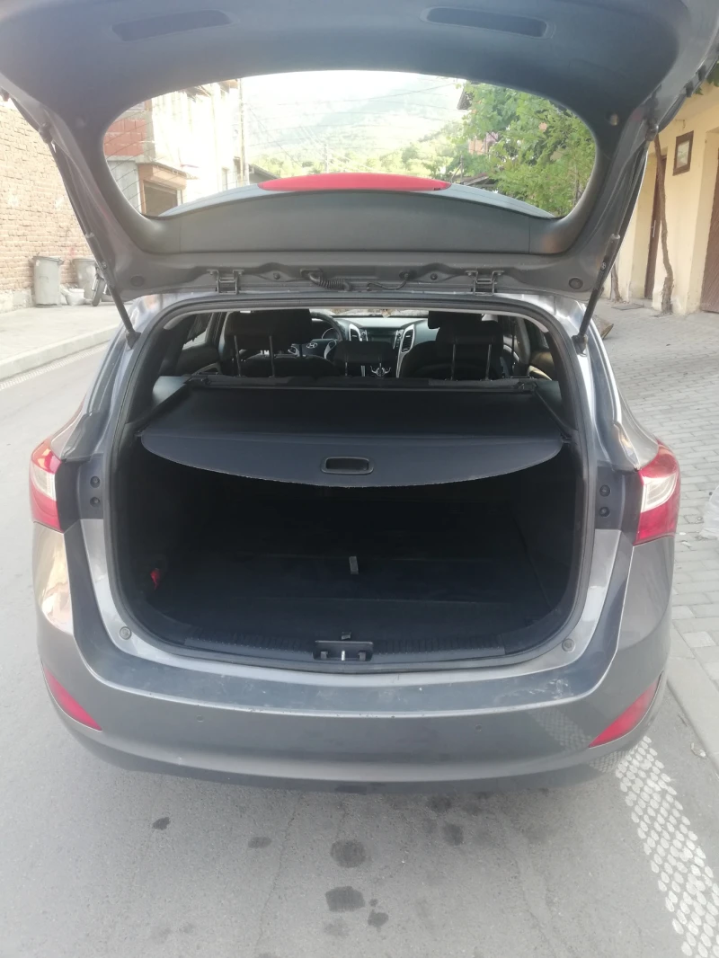 Hyundai I30 1.4 ГАЗ, снимка 6 - Автомобили и джипове - 51567579