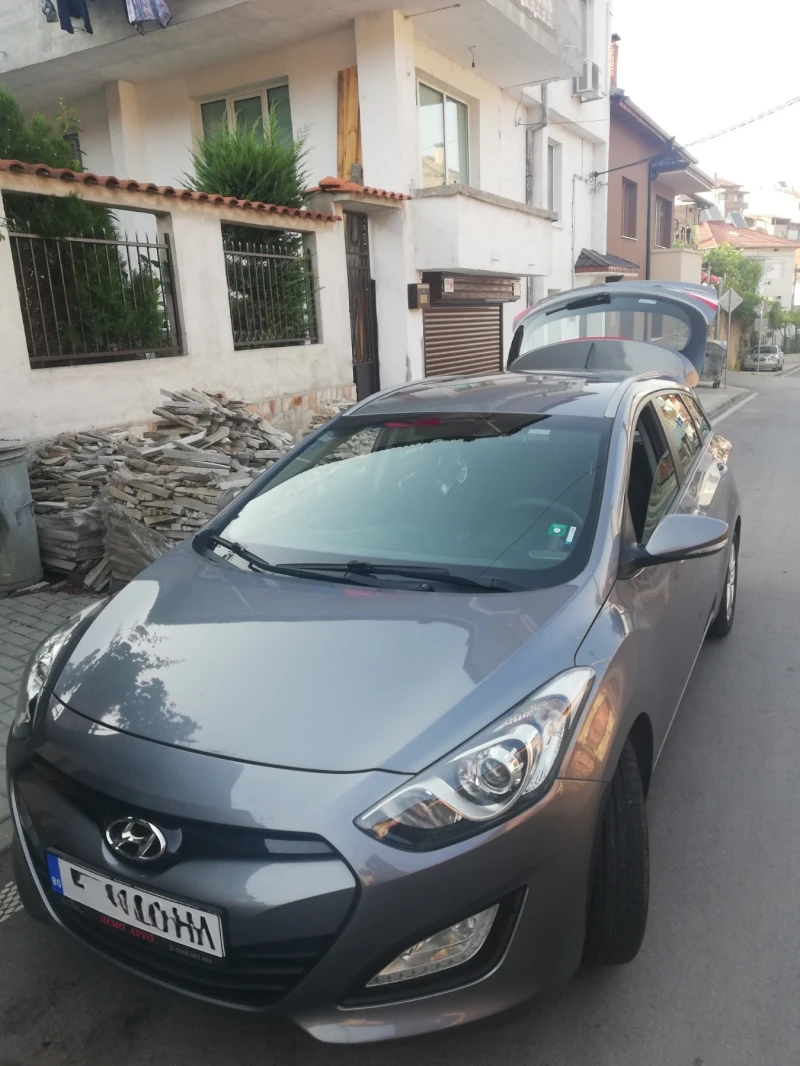 Hyundai I30 1.4 ГАЗ, снимка 2 - Автомобили и джипове - 51567579