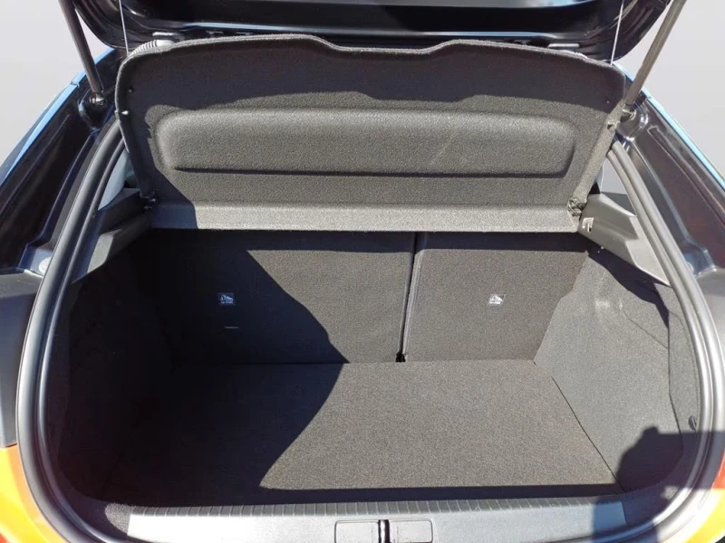 Opel Corsa F-eEdition/136HP/CAM/NAVI/LED/CPLAY/L.ASSIST/429g, снимка 12 - Автомобили и джипове - 51998491