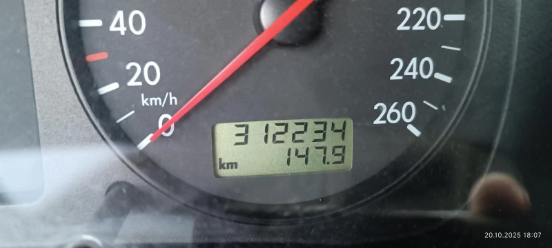 VW Golf, снимка 12 - Автомобили и джипове - 52570866