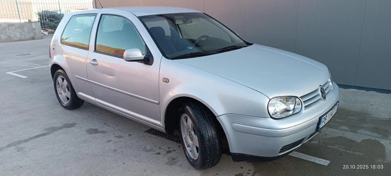 VW Golf, снимка 6 - Автомобили и джипове - 52570866