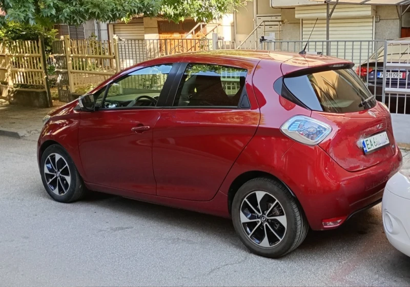 Renault Zoe 41kW Intense 350km, снимка 3 - Автомобили и джипове - 52287557