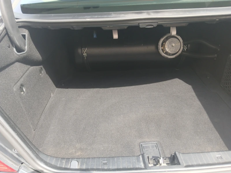 Mercedes-Benz E 280, снимка 9 - Автомобили и джипове - 52428495