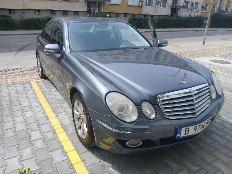Mercedes-Benz E 280, снимка 12 - Автомобили и джипове - 52428495