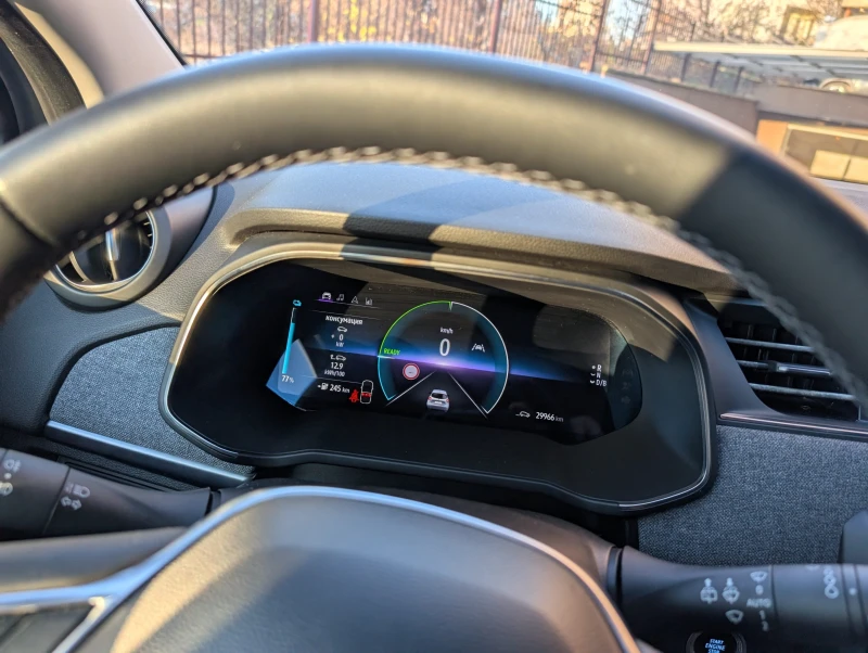 Renault Zoe 52kWh_Intense_CCS_29хил.км_Full екстри, снимка 9 - Автомобили и джипове - 52583487