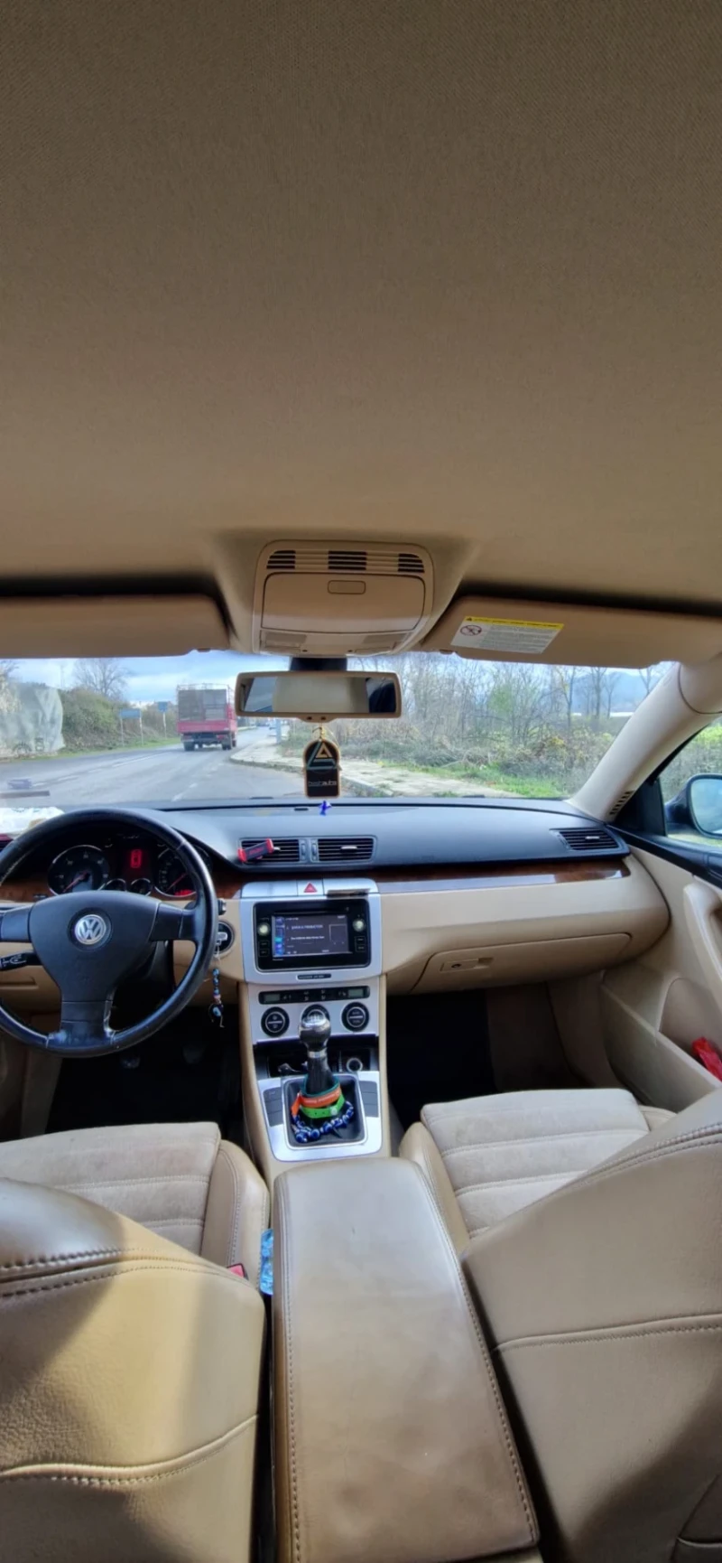 VW Passat, снимка 5 - Автомобили и джипове - 52961054