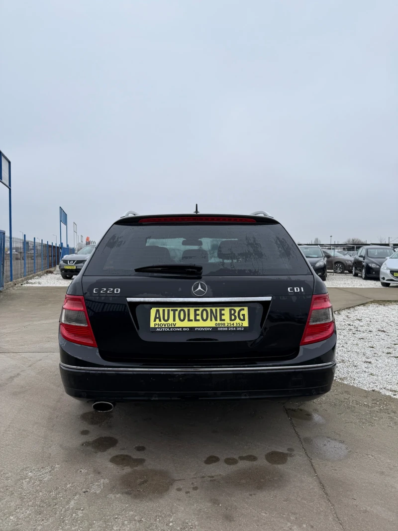 Mercedes-Benz C 220  CDI, снимка 5 - Автомобили и джипове - 53229453