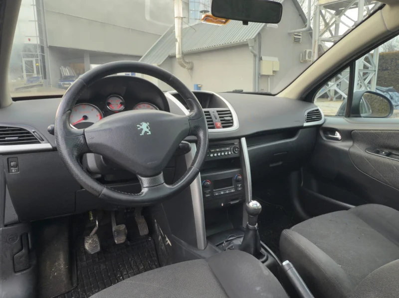 Peugeot 207 1.6 hdi , снимка 13 - Автомобили и джипове - 53289353
