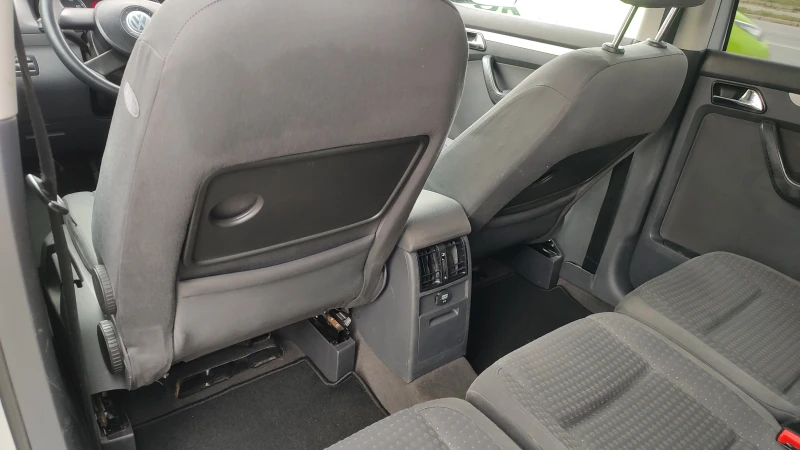 VW Touran 1.6 FSI Бензин/газ - 5350 лв. - 48594463 12