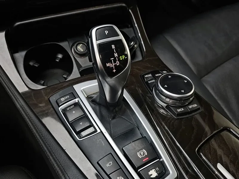 BMW 520  - изображение 9