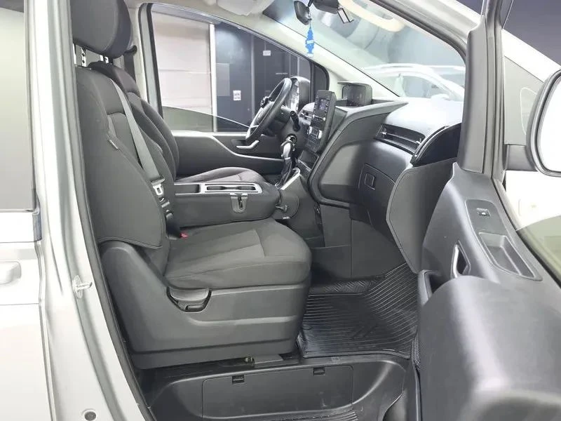 Hyundai Staria | Mobile.bg � ����������� 10