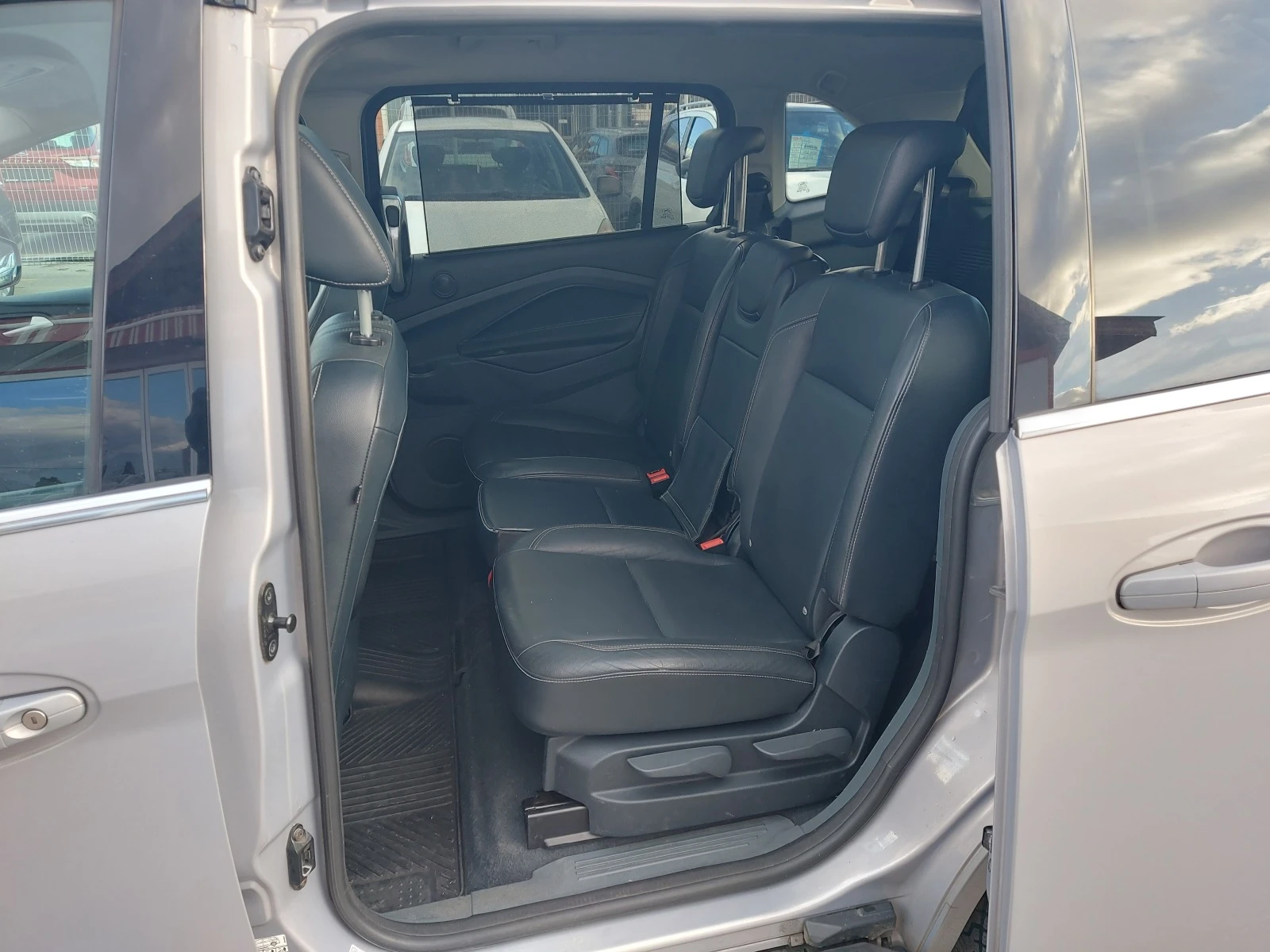 Ford Grand C-Max FULL EXTRI, TITANIUM, 6 + 1  | Mobile.bg   13