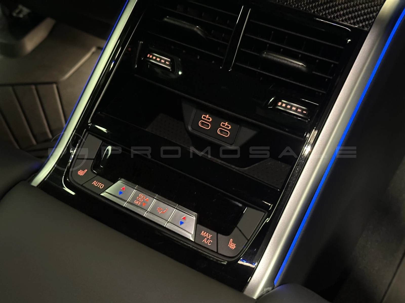 BMW M8 Competition * Facelift *  2027 B&W * HeadU | Mobile.bg   15