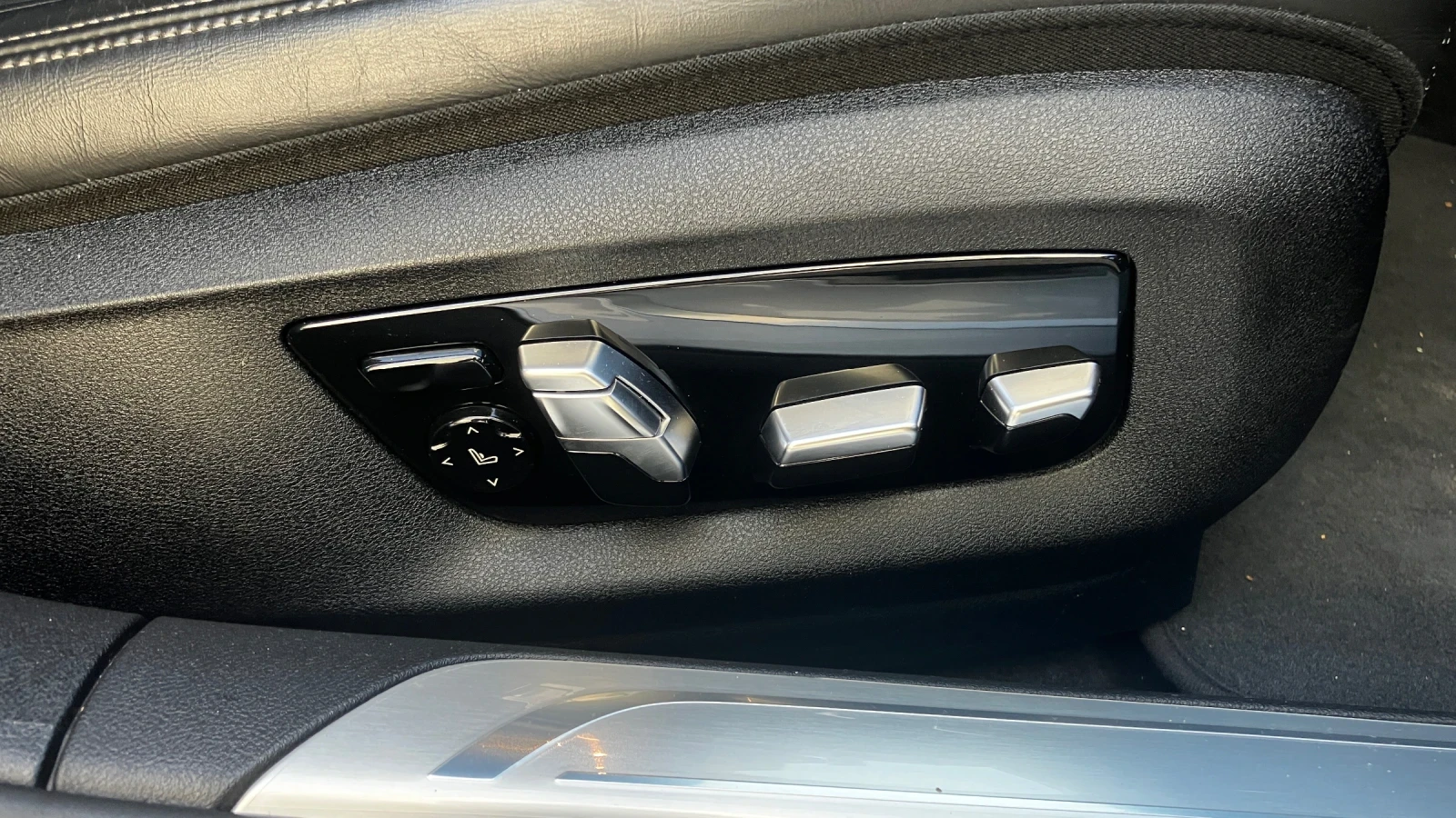 BMW 750 , Full, Massage, Bower & Wilkins  | Mobile.bg   11