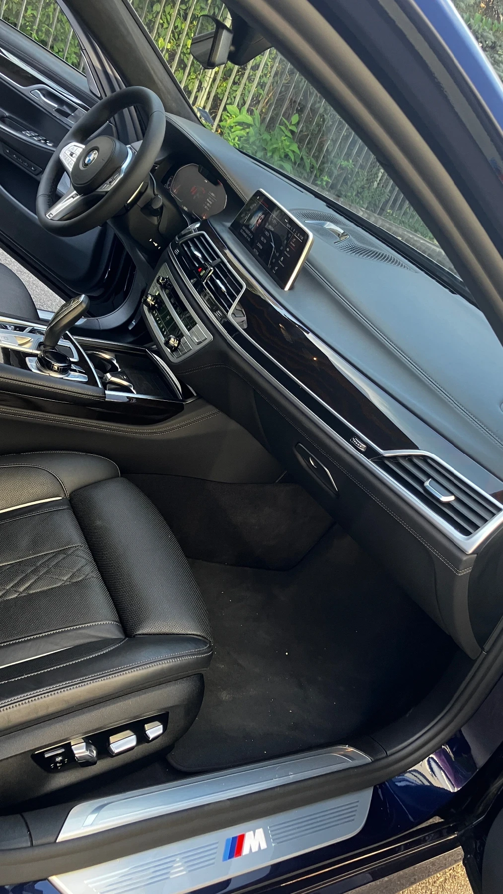 BMW 750 , Full, Massage, Bower & Wilkins  | Mobile.bg   15