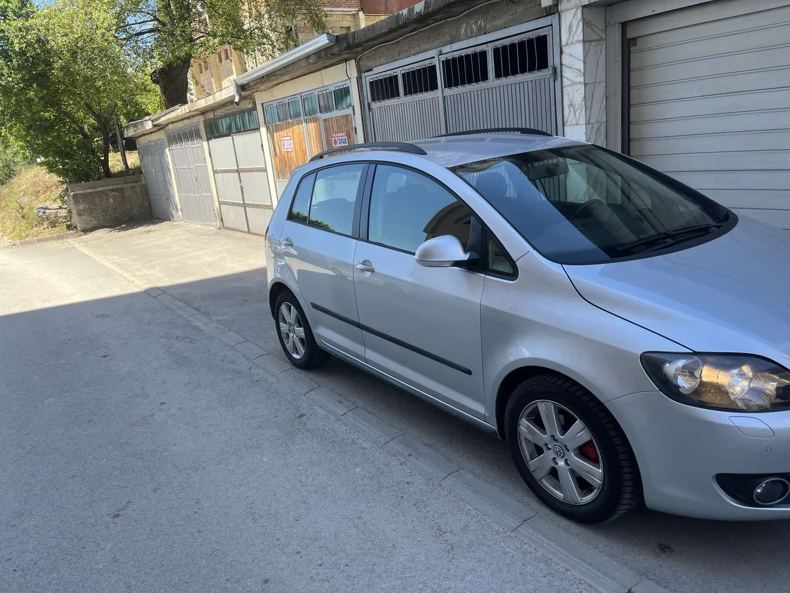 VW Golf Plus 1.6TDI - изображение 5