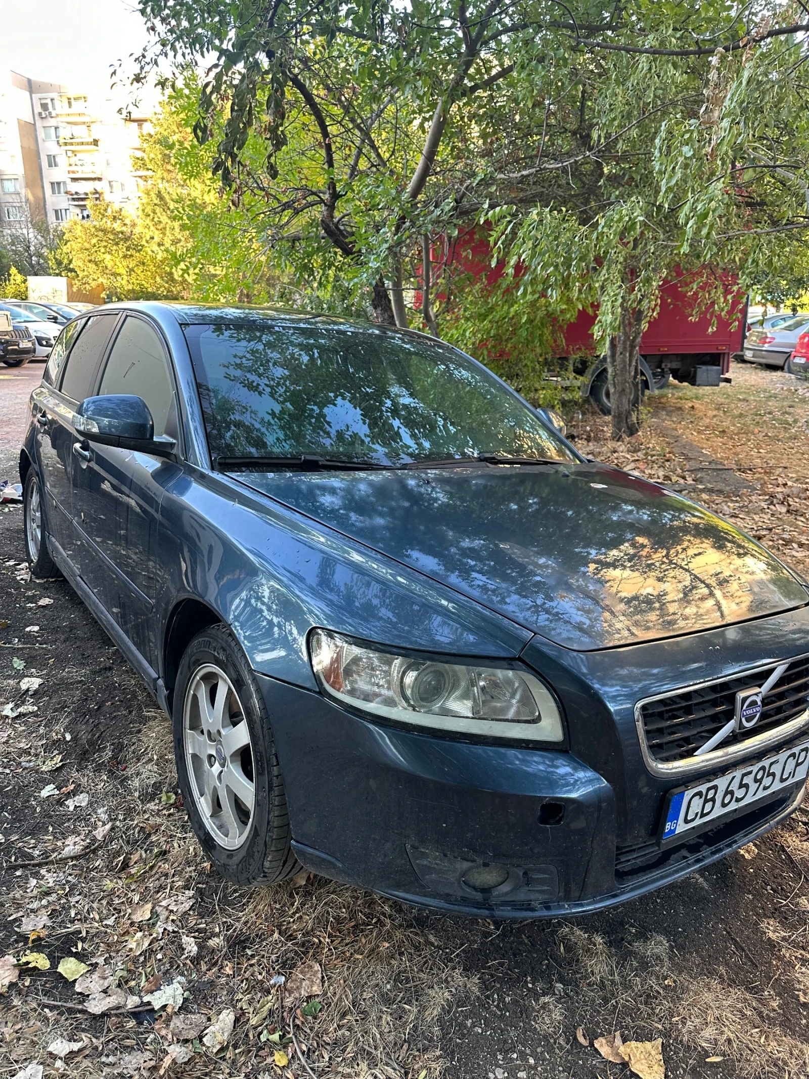 Volvo V50  - изображение 2