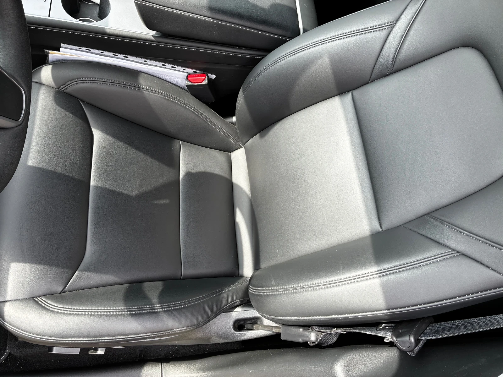 Tesla Model Y Long range новата батерия, снимка 6 - Автомобили и джипове - 52934986