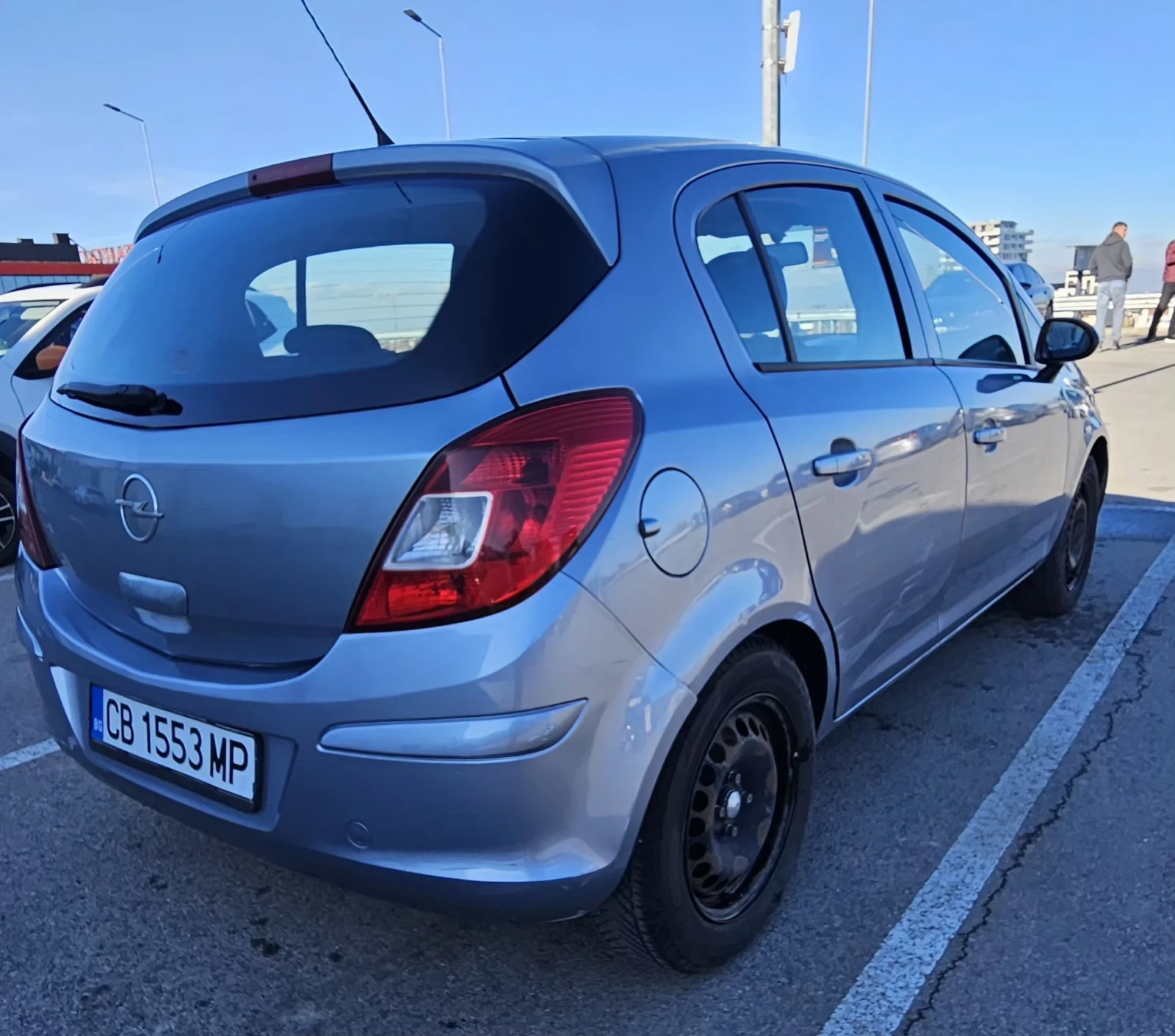 Opel Corsa D - изображение 2