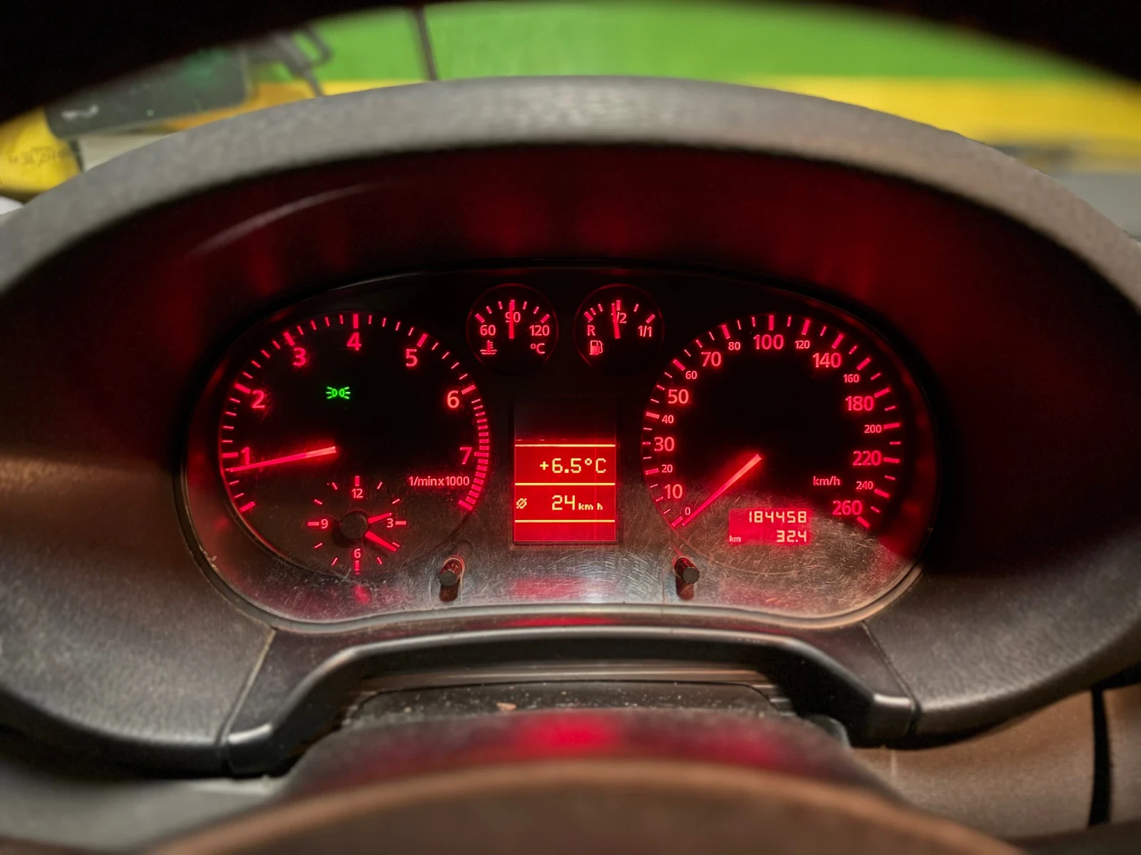 Audi A3 1.8T QUATTRO 185 000км СЕРВИЗНА ИСТОРИЯ КАСКО, снимка 13 - Автомобили и джипове - 53734158