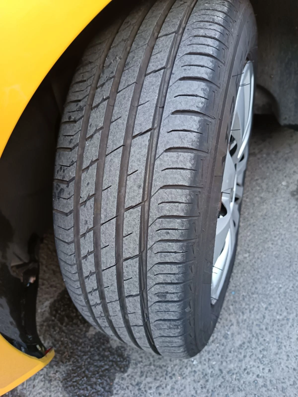 Skoda Fabia Газ/LPG, снимка 8 - Автомобили и джипове - 53850232