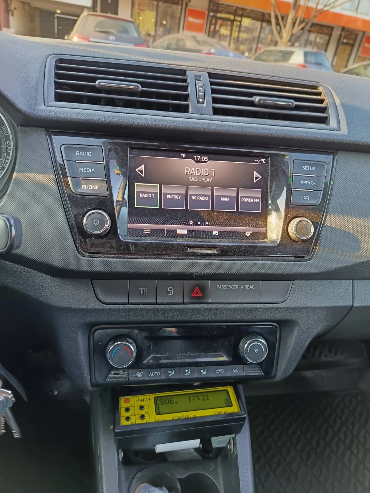 Skoda Fabia Газ/LPG, снимка 6 - Автомобили и джипове - 53850232