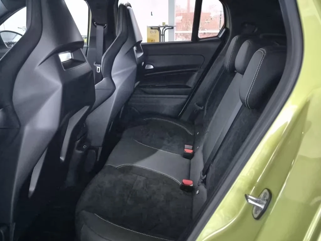 Abarth 600 e SCORPIONISSIMA CAMERA LED KEYLESS | Mobile.bg � ����������� 8