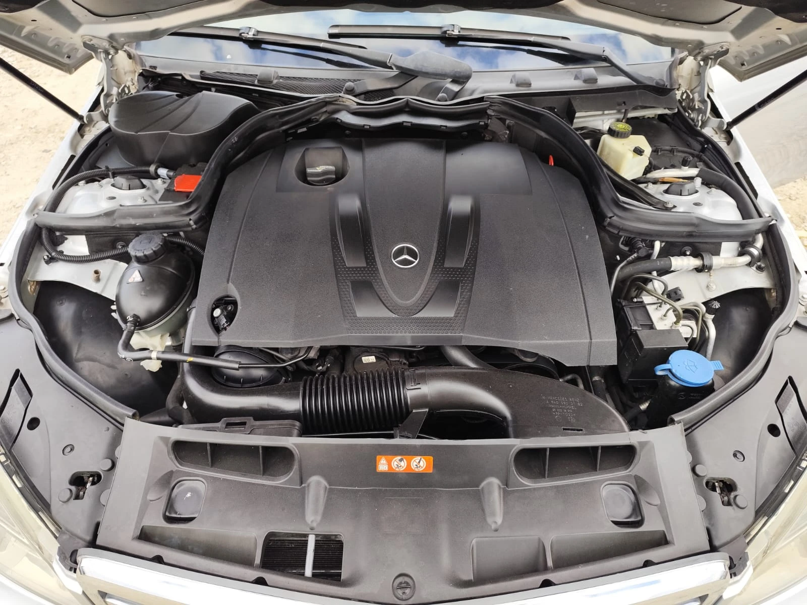 Mercedes-Benz C 200 2.2 дизел 136 коня, снимка 15 - Автомобили и джипове - 54145231