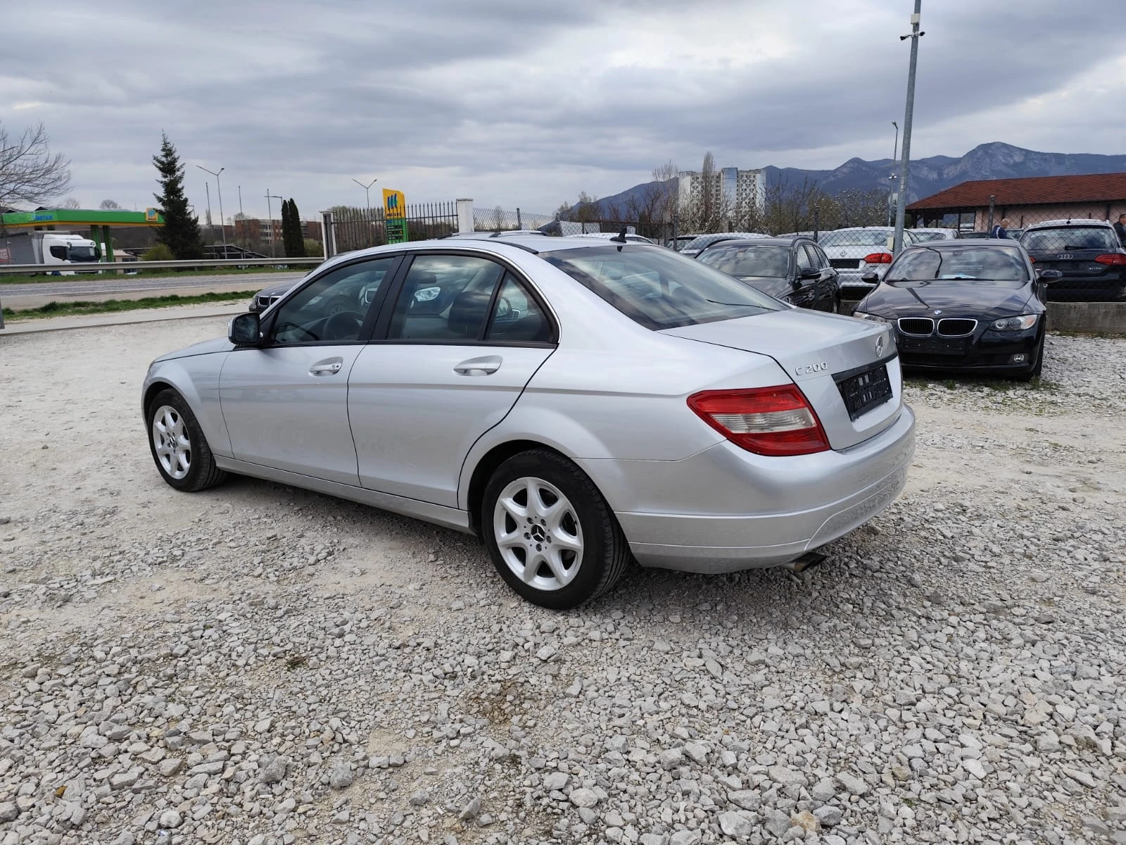 Mercedes-Benz C 200 2.2 дизел 136 коня, снимка 8 - Автомобили и джипове - 54145231