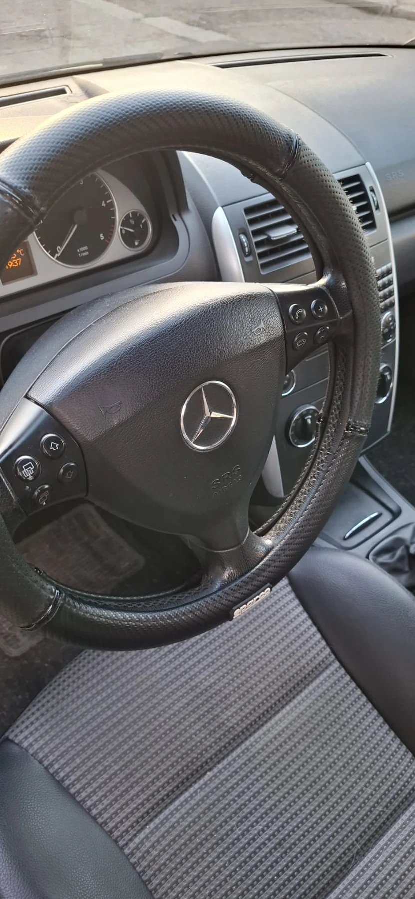 Mercedes-Benz A 200, снимка 8 - Автомобили и джипове - 54400869