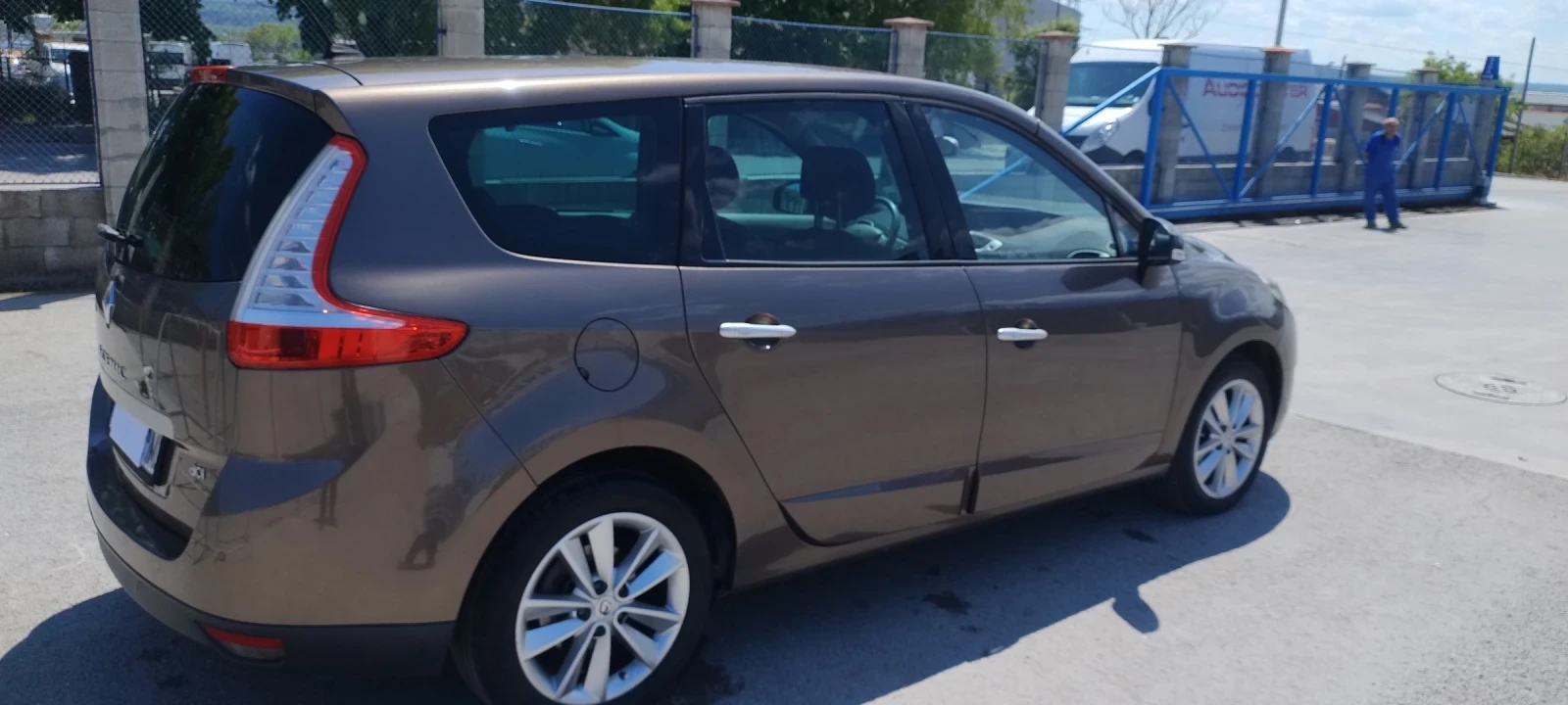 Renault Grand scenic 6+ 1 ����� | Mobile.bg � ����������� 6