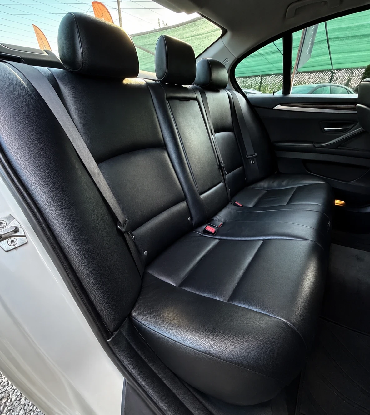 BMW 530 258HP| FACE| M-PACK| X-DRIVE| 8ZF| RECARO| ЛИЗИНГ, снимка 10 - Автомобили и джипове - 55436538