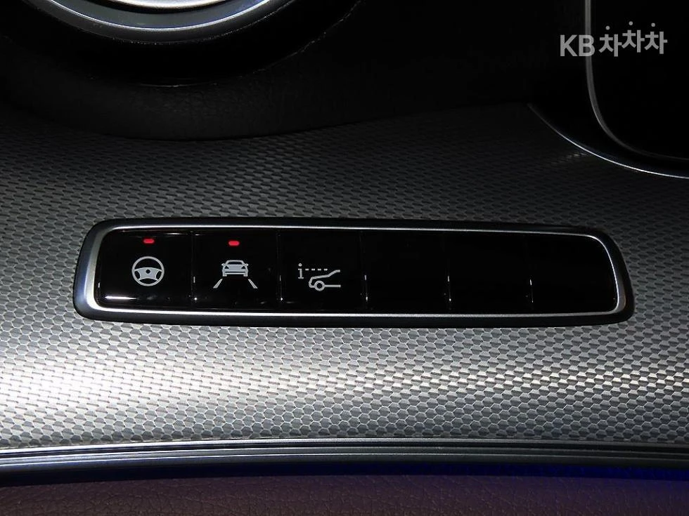 Mercedes-Benz E 300 4MATIC AMG LINE PANORAMA 360CAM O���� BURMESTER | Mobile.bg � ����������� 12