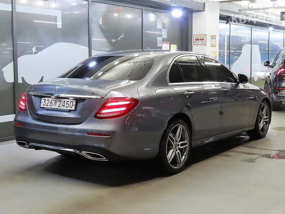 Mercedes-Benz E 300 4MATIC AMG LINE PANORAMA 360CAM O���� BURMESTER | Mobile.bg � ����������� 2