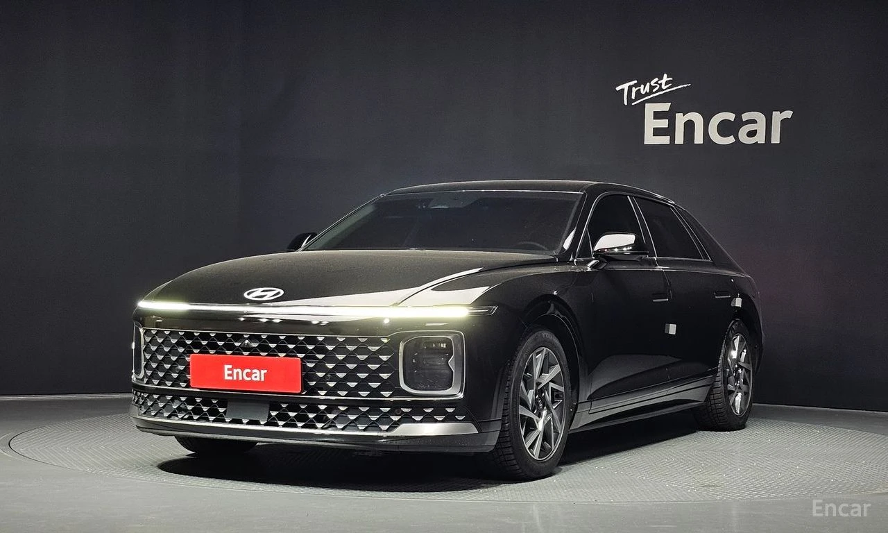 Hyundai Grandeur 3.5* EXCLUSIVE* МАСАЖ* 360 КАМЕРИ* DIS* КРАЙНА ЦЕН