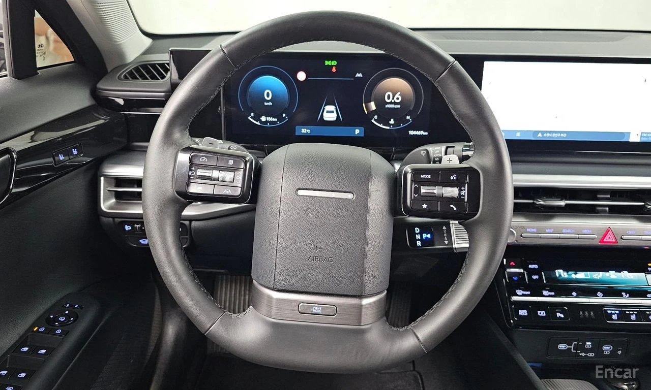 Hyundai Grandeur 3.5* EXCLUSIVE* МАСАЖ* 360 КАМЕРИ* DIS* КРАЙНА ЦЕН, снимка 10 - Автомобили и джипове - 55533131