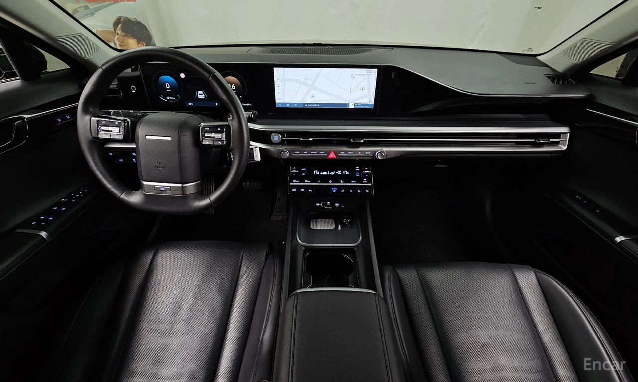Hyundai Grandeur 3.5* EXCLUSIVE* МАСАЖ* 360 КАМЕРИ* DIS* КРАЙНА ЦЕН, снимка 9 - Автомобили и джипове - 55533131