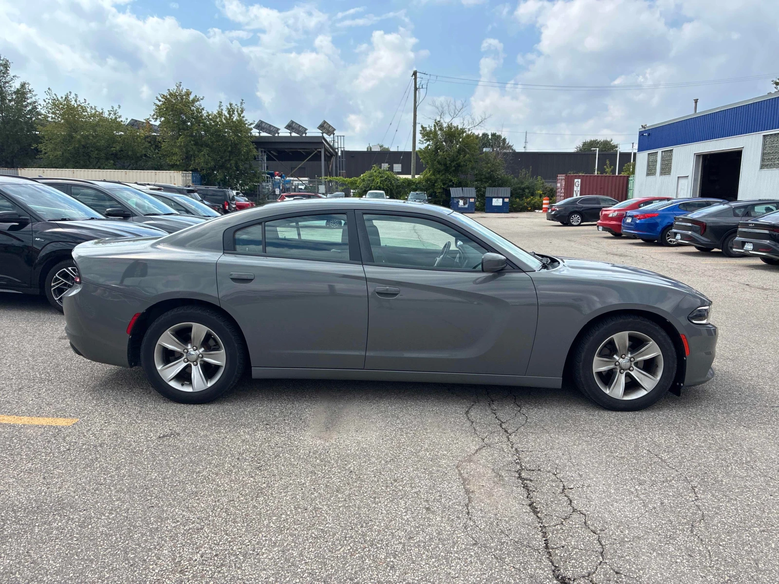 Dodge Charger SXT| PANO| KEYLESS| ПОДГРЕВИ| , снимка 3 - Автомобили и джипове - 56030690