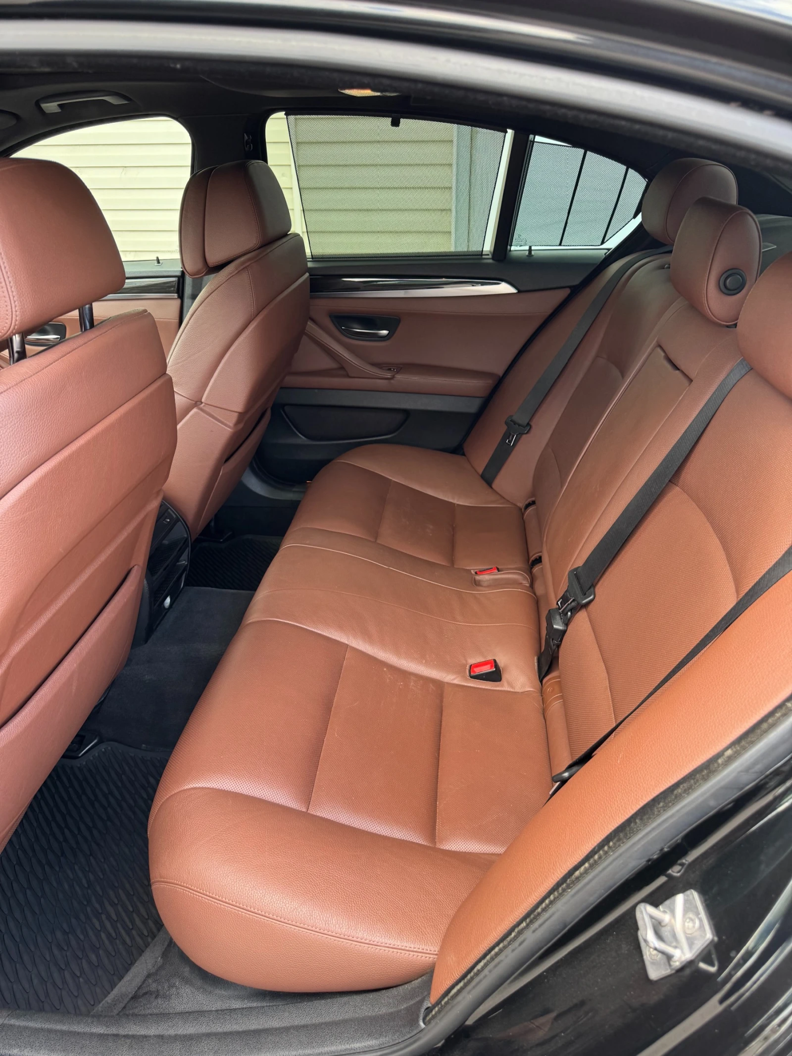 BMW 530 ПЪРВИ СОБСТВЕНИК, HEAD UP, SOFT CLOSE, MEMORY, снимка 11 - Автомобили и джипове - 56114186