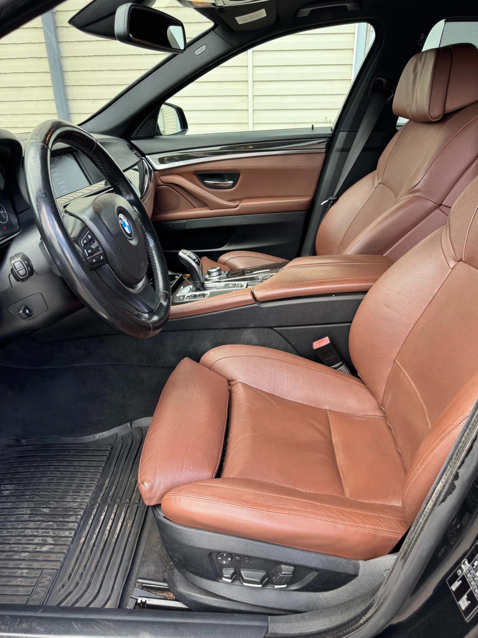 BMW 530 ПЪРВИ СОБСТВЕНИК, HEAD UP, SOFT CLOSE, MEMORY, снимка 10 - Автомобили и джипове - 56114186