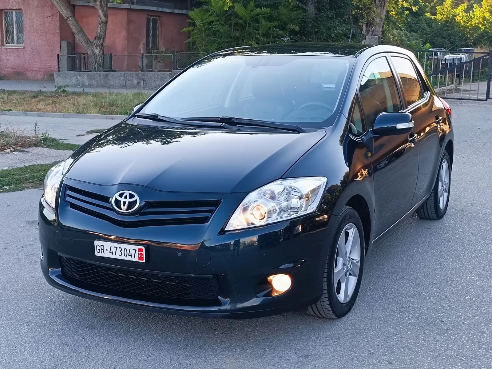 Toyota Auris 1.8i-147кс-ШВЕЙЦАРИЯ-РЪЧКА-6ск-FACELIFT-NAVI, снимка 7 - Автомобили и джипове - 56121746