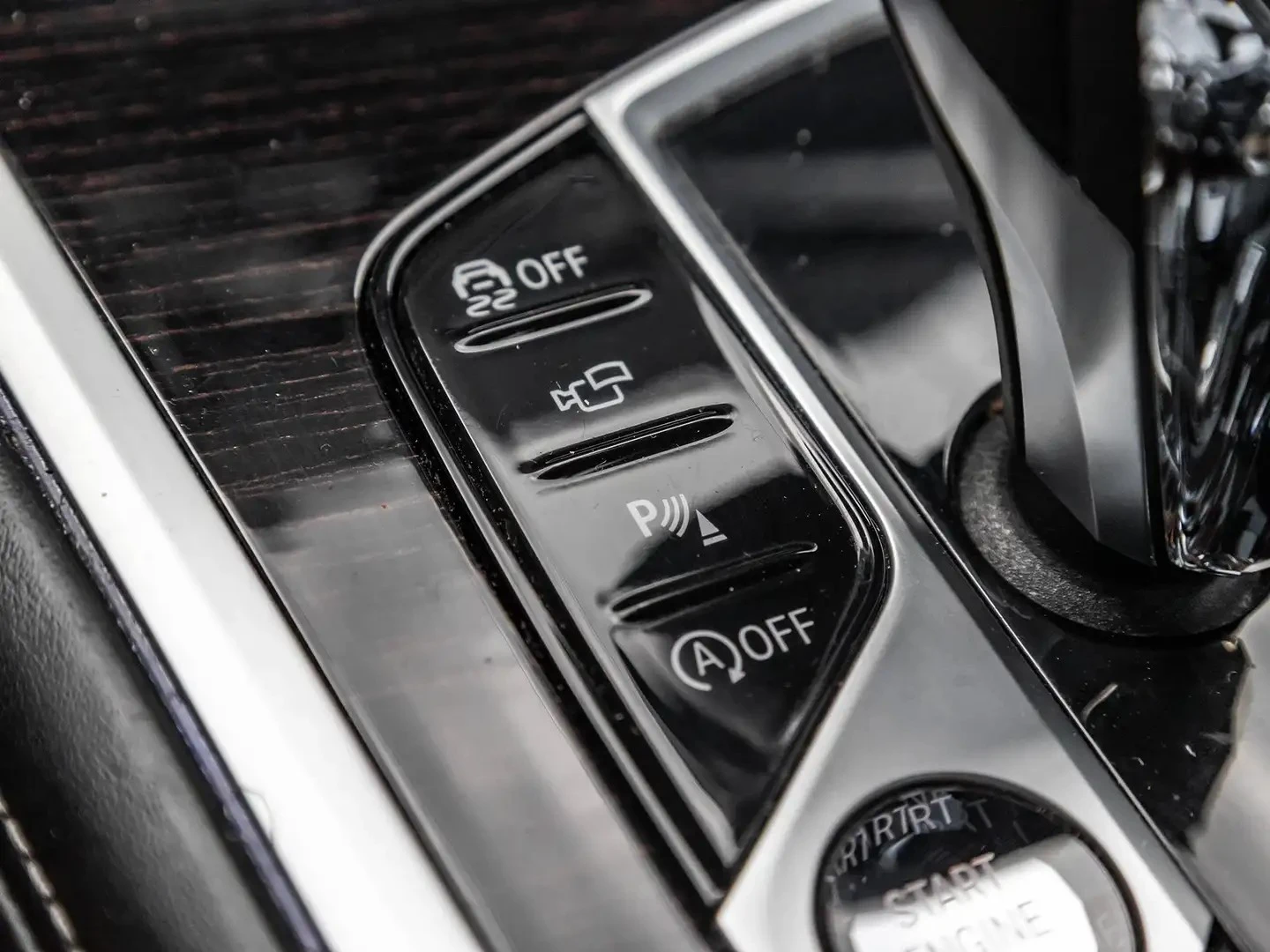 BMW 850 M* DIS* SWAROVSKI* HUD* 360* ALCANTARA* ������ ��� | Mobile.bg � ����������� 16