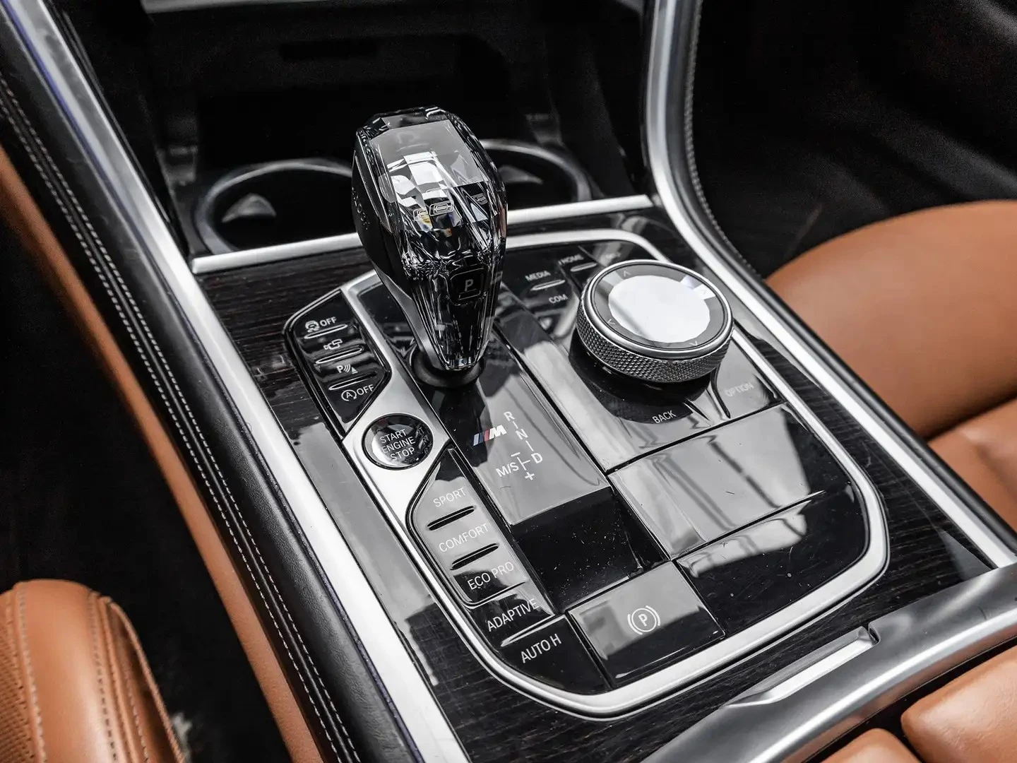 BMW 850 M* DIS* SWAROVSKI* HUD* 360* ALCANTARA* ������ ��� | Mobile.bg � ����������� 15