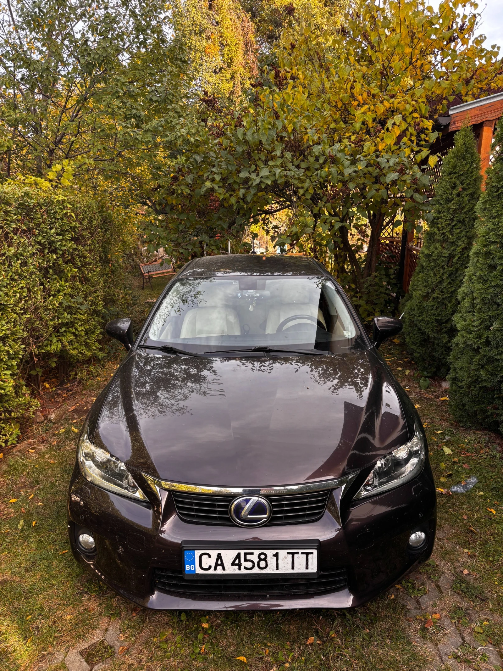Lexus CT 200h, снимка 4 - Автомобили и джипове - 56582212